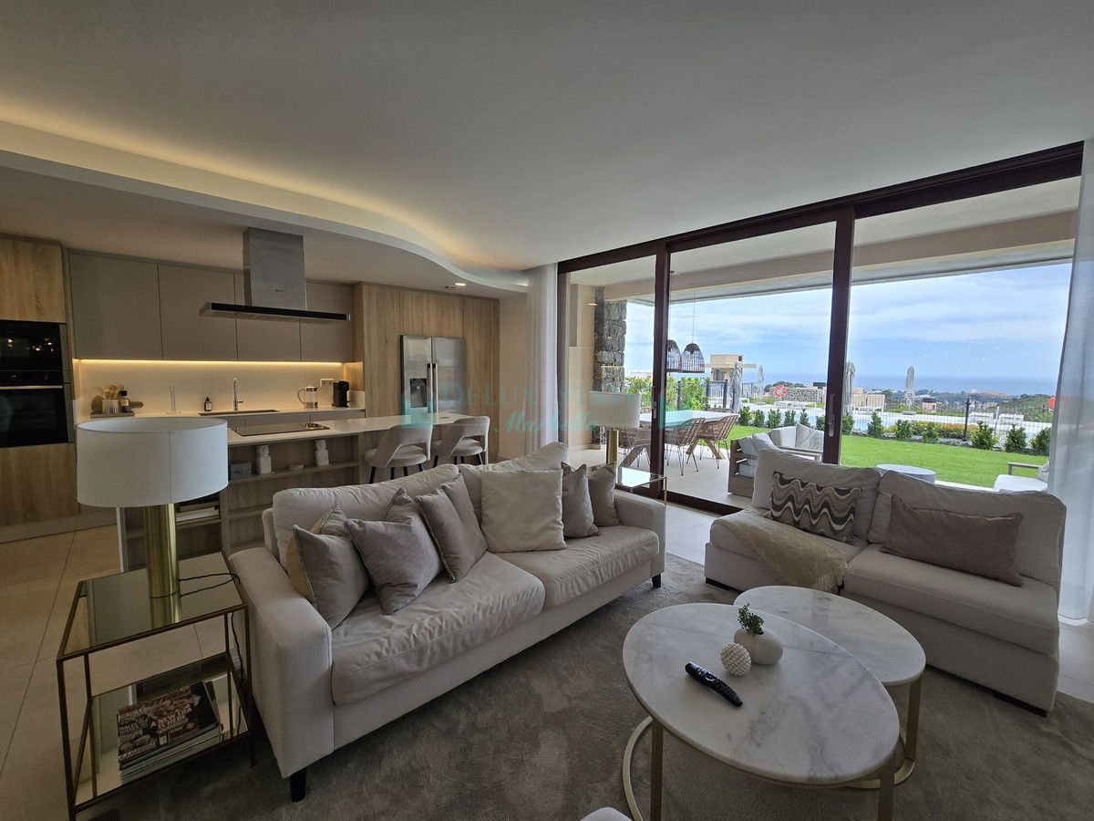 Ground Floor Apartment for sale in Benahavis