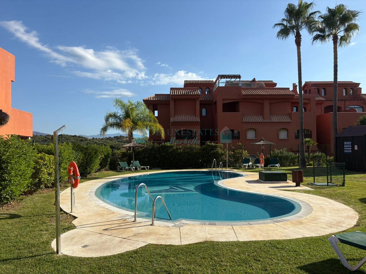 Apartment for sale in Estepona