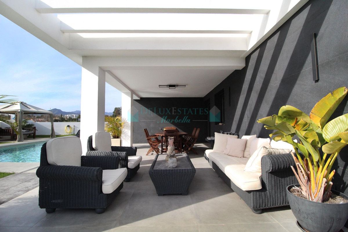 Villa for sale in San Pedro de Alcantara