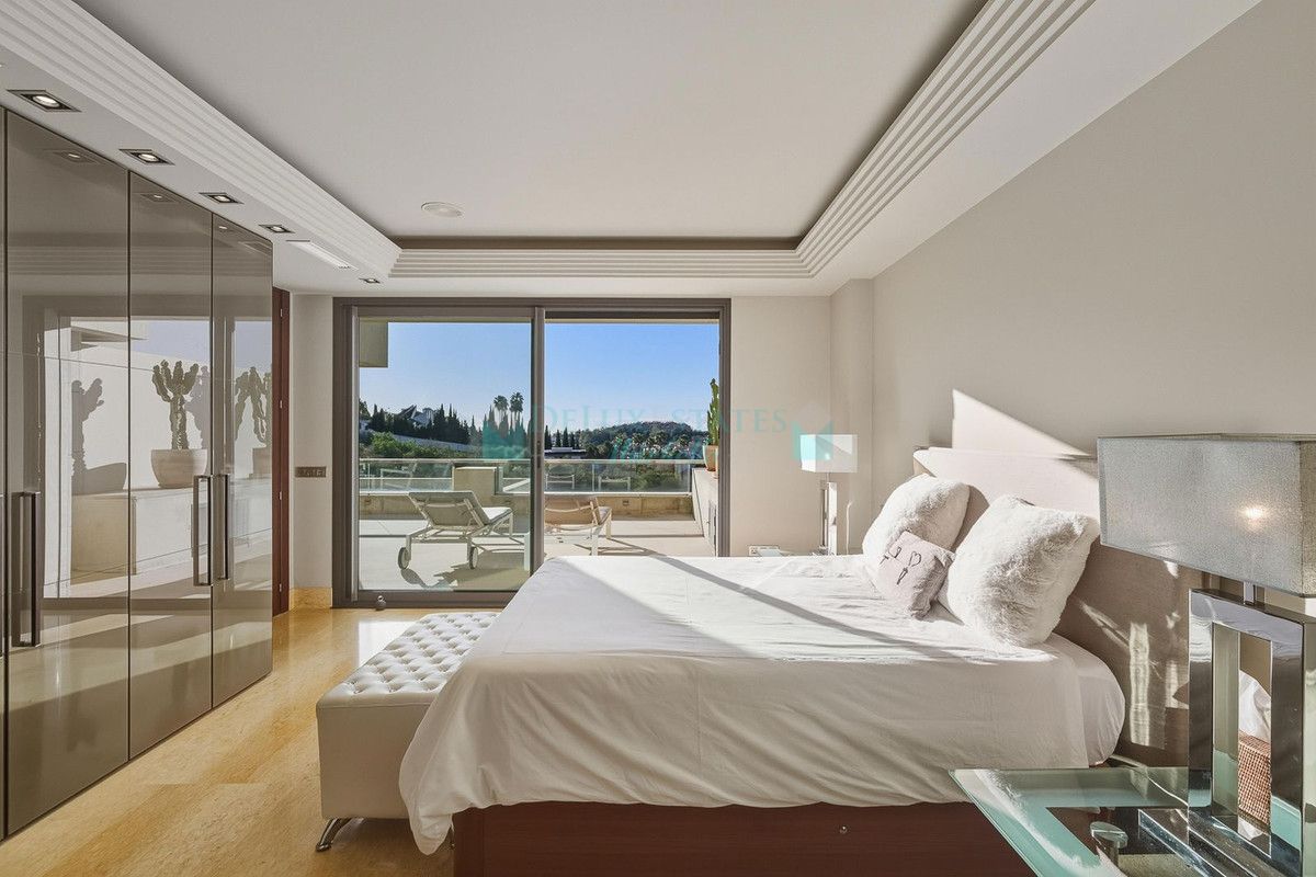 Apartment for sale in Nueva Andalucia