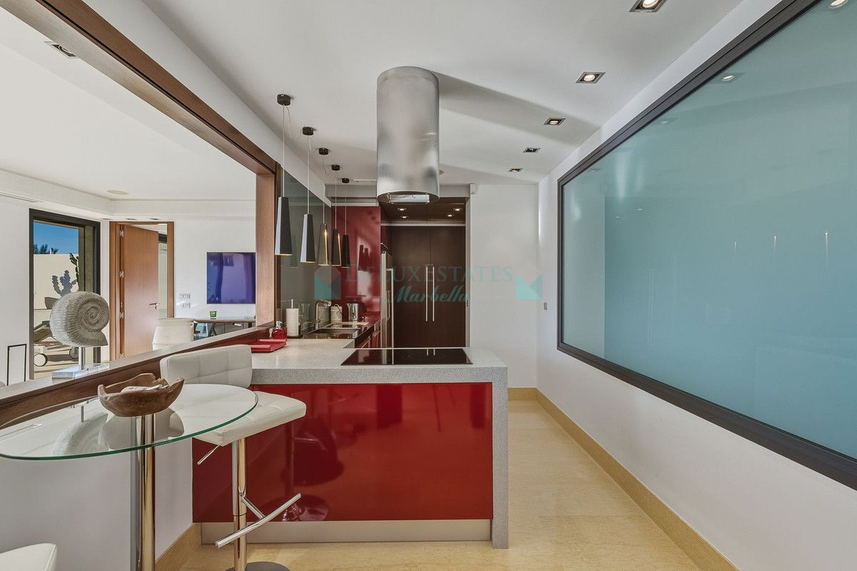 Apartment for sale in Nueva Andalucia