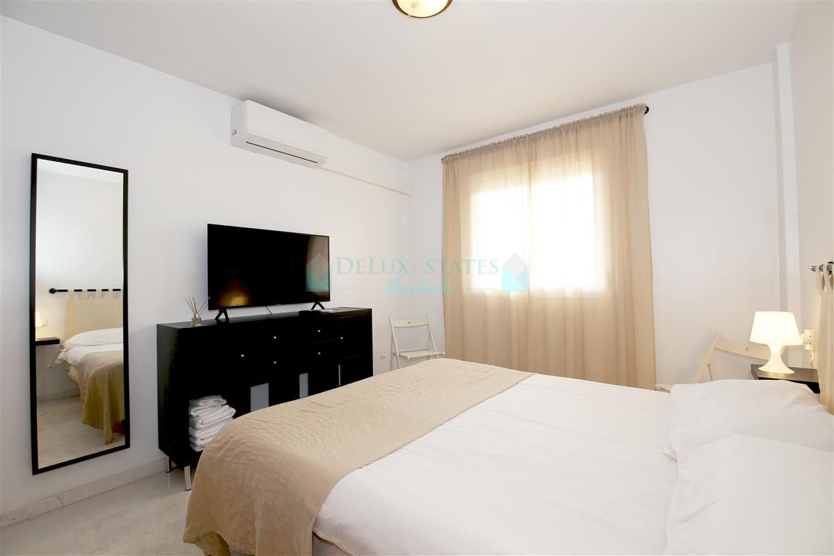 Apartment for rent in Estepona