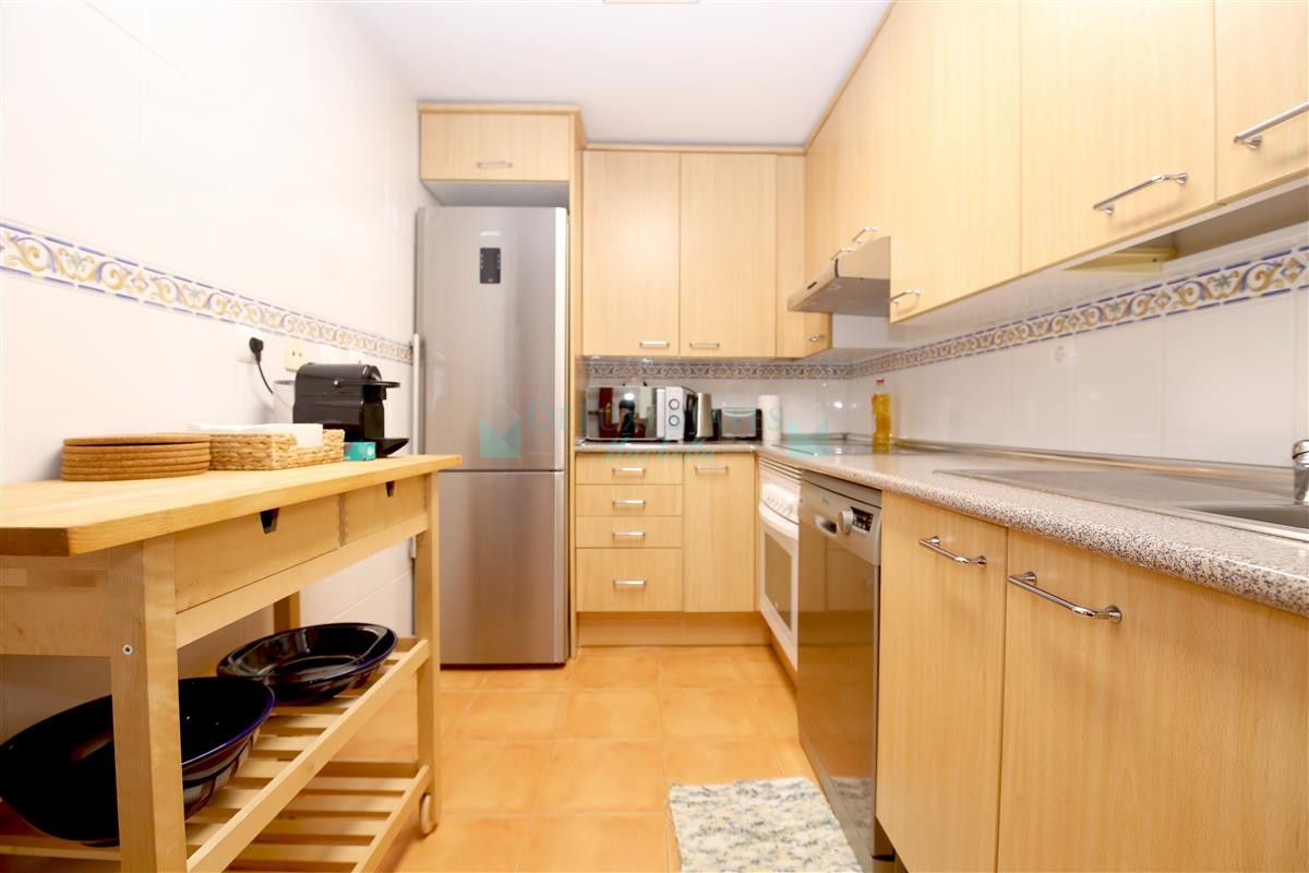 Apartment for rent in Estepona