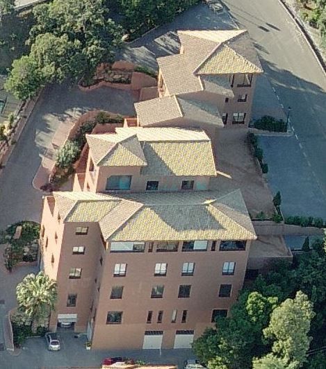 Hotel for sale in La Mairena, Marbella East