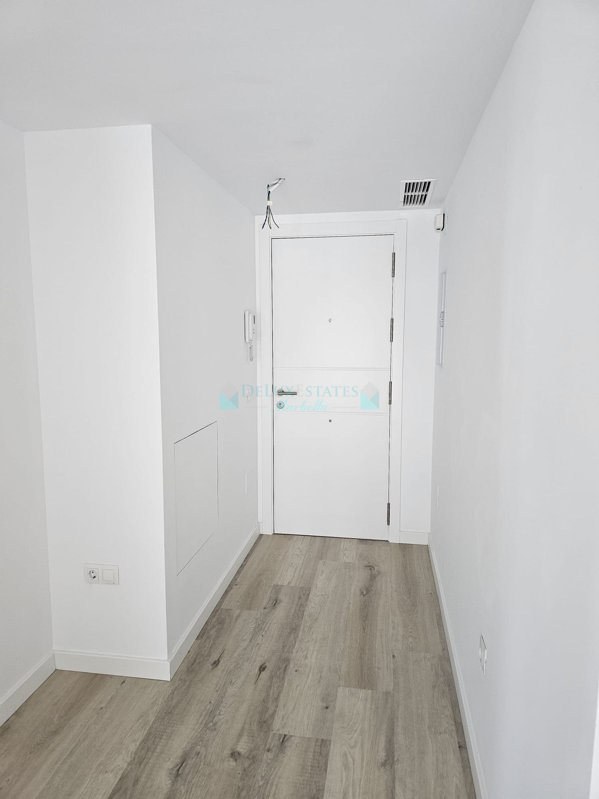 Penthouse for sale in La Campana, Nueva Andalucia