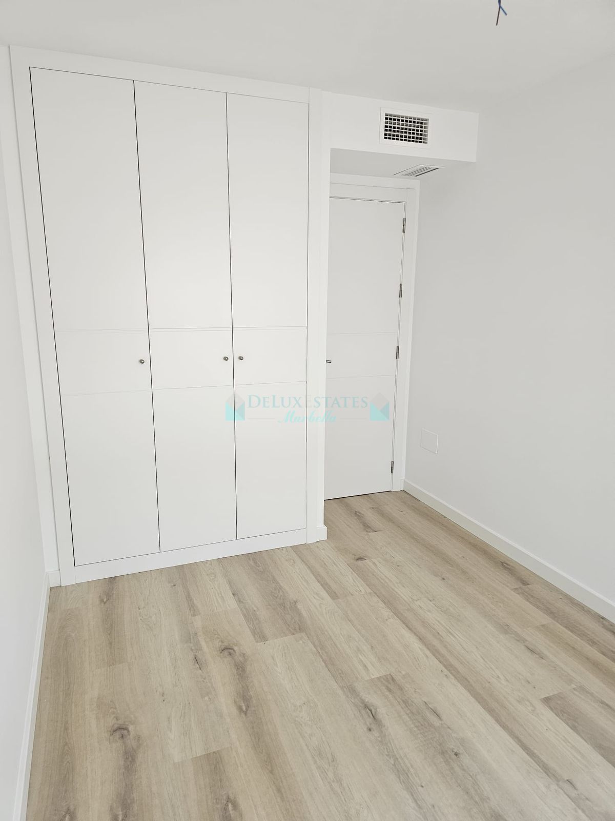 Penthouse for sale in La Campana, Nueva Andalucia