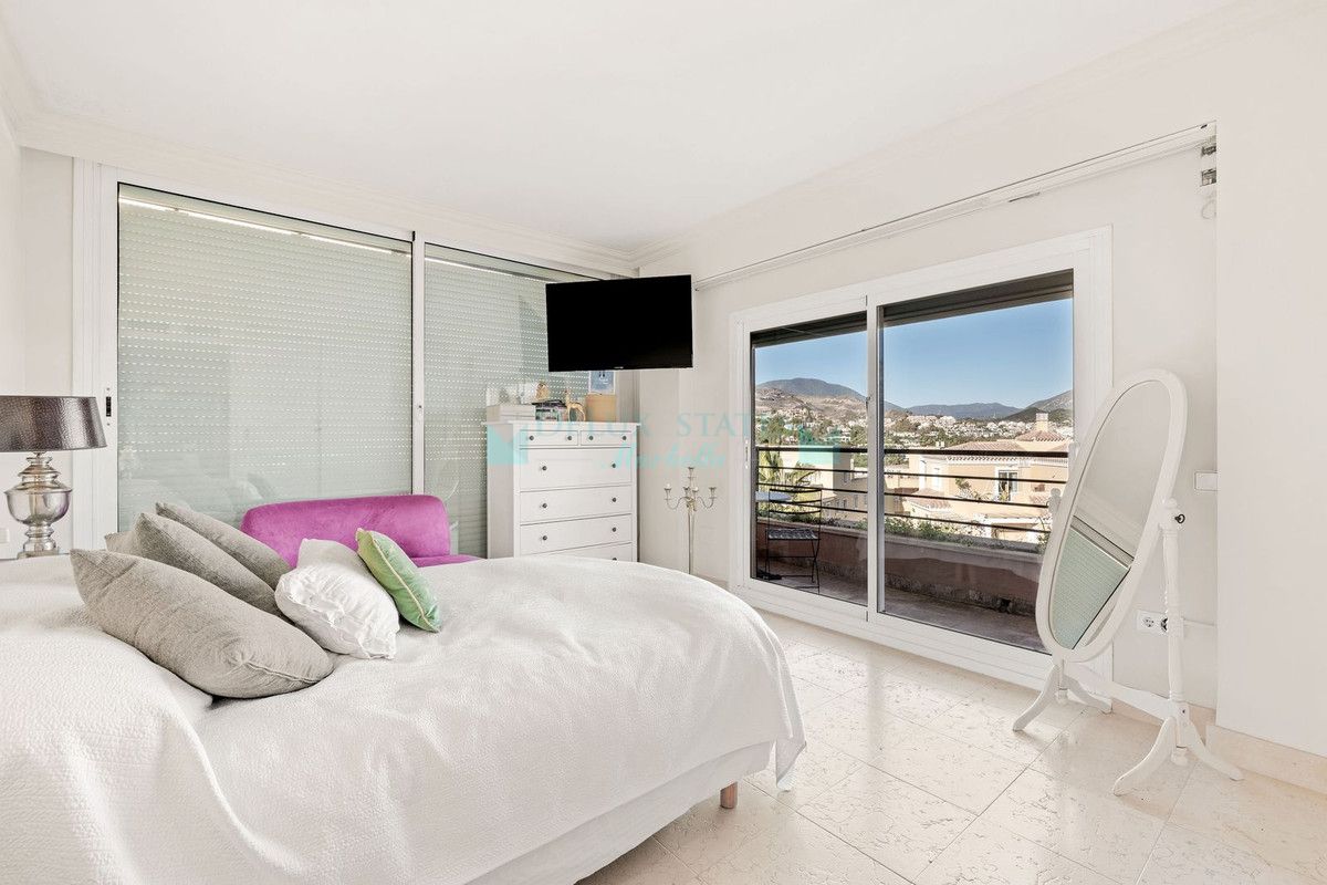 Apartment for sale in Nueva Andalucia