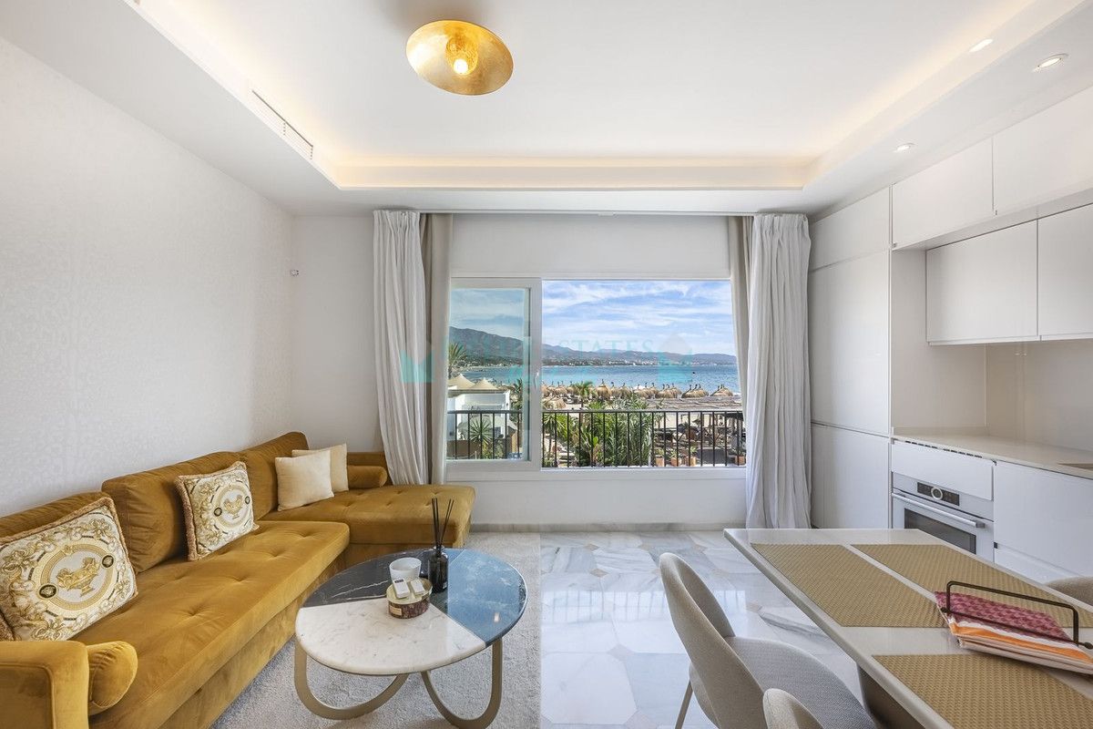 Penthouse for sale in Marbella - Puerto Banus