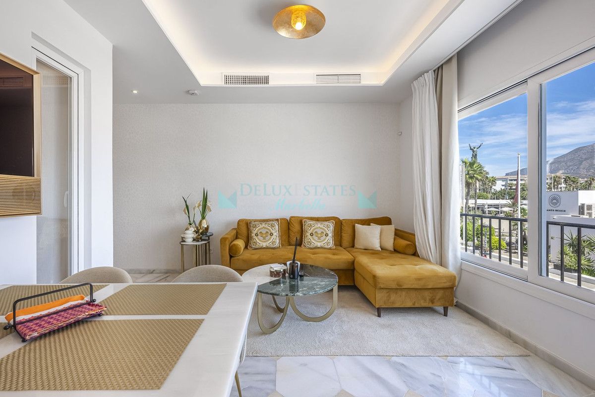 Penthouse for sale in Marbella - Puerto Banus