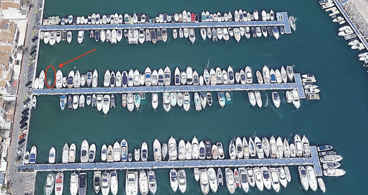 Mooring for sale in Marbella - Puerto Banus