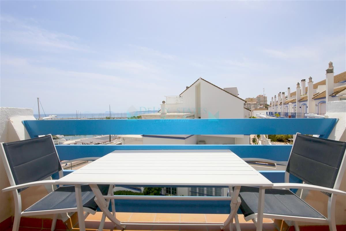 Apartment for rent in Estepona