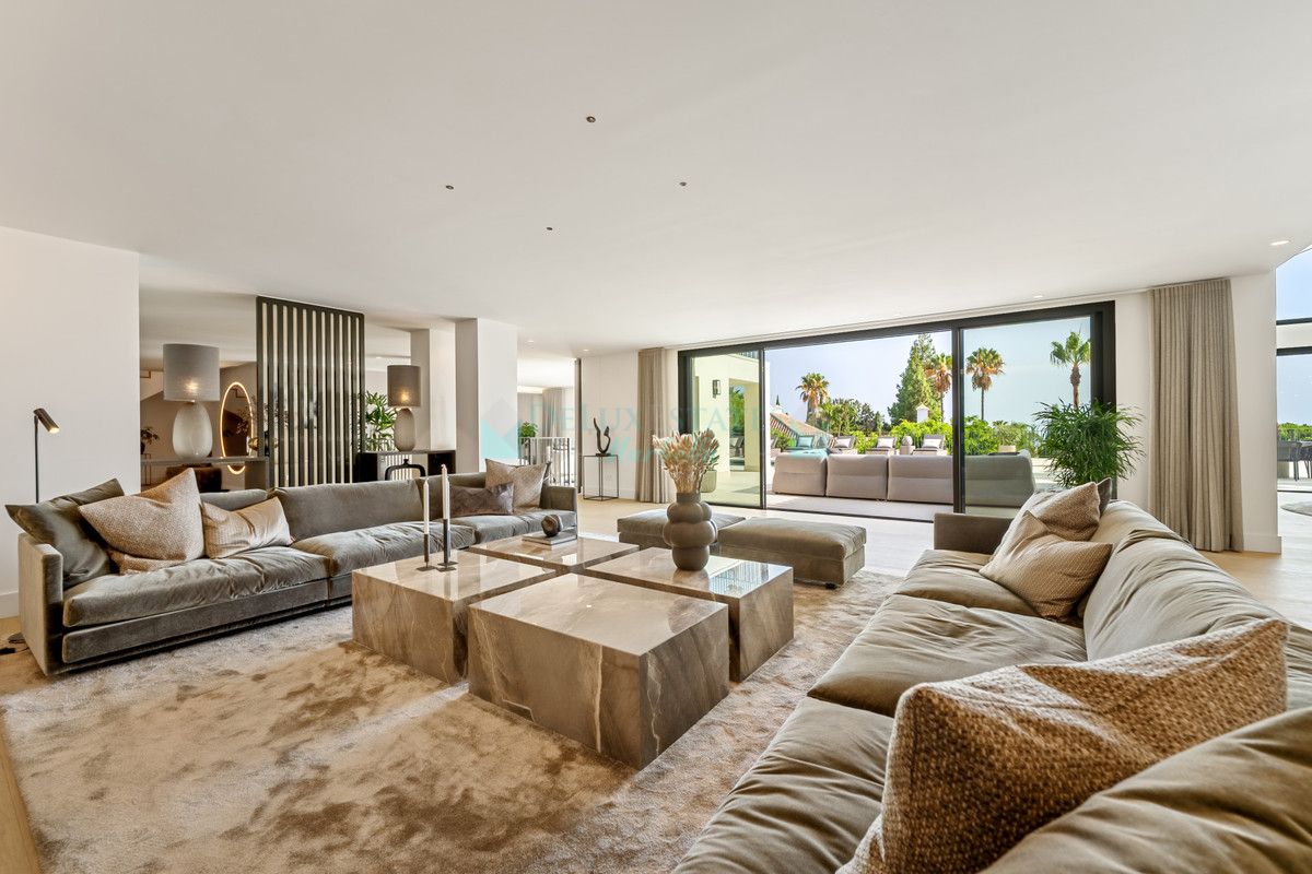 Villa for sale in Marbella Golden Mile