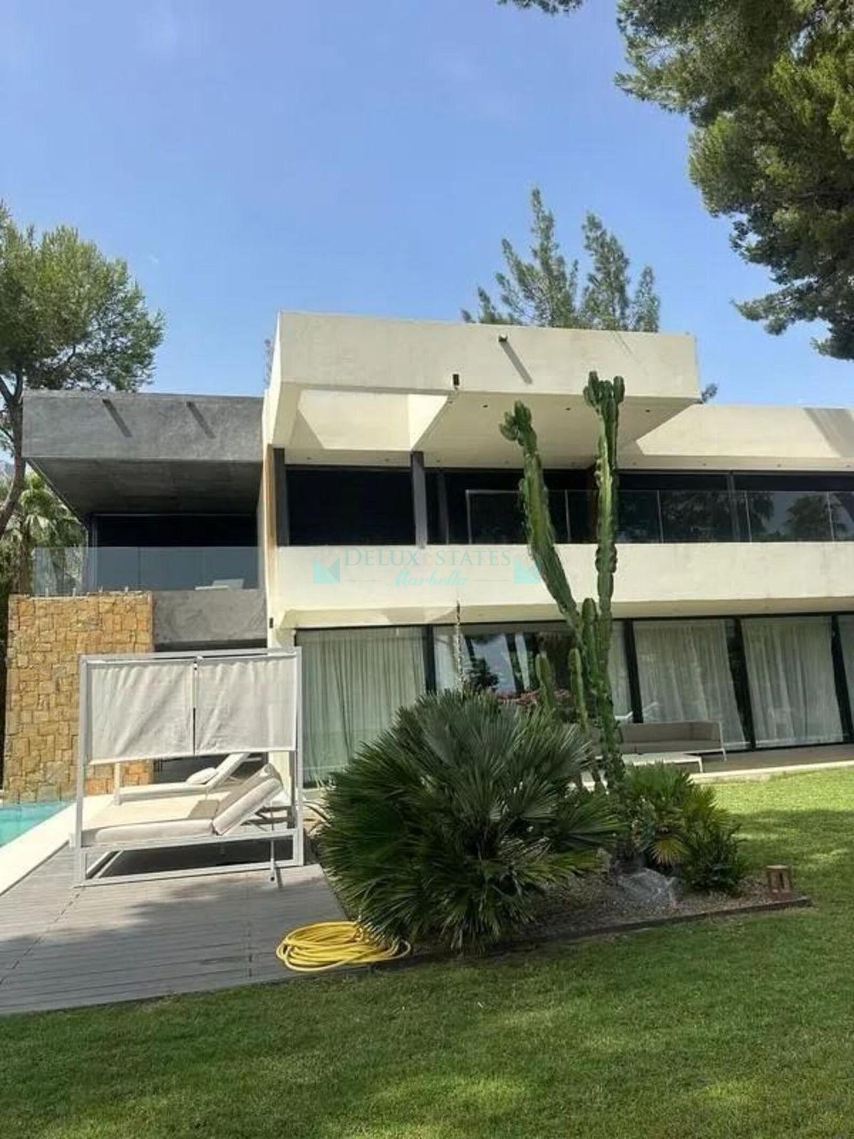 Villa for sale in Marbella