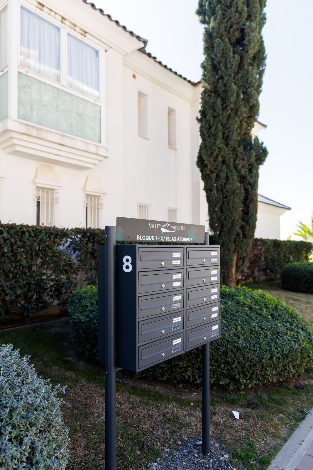 Apartment for sale in Benahavis