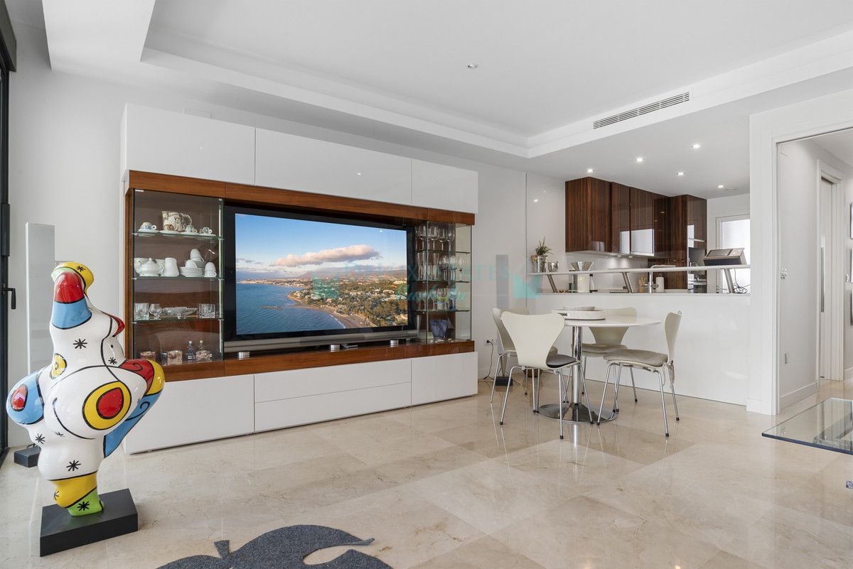 Semi Detached Villa for rent in Marbella Golden Mile