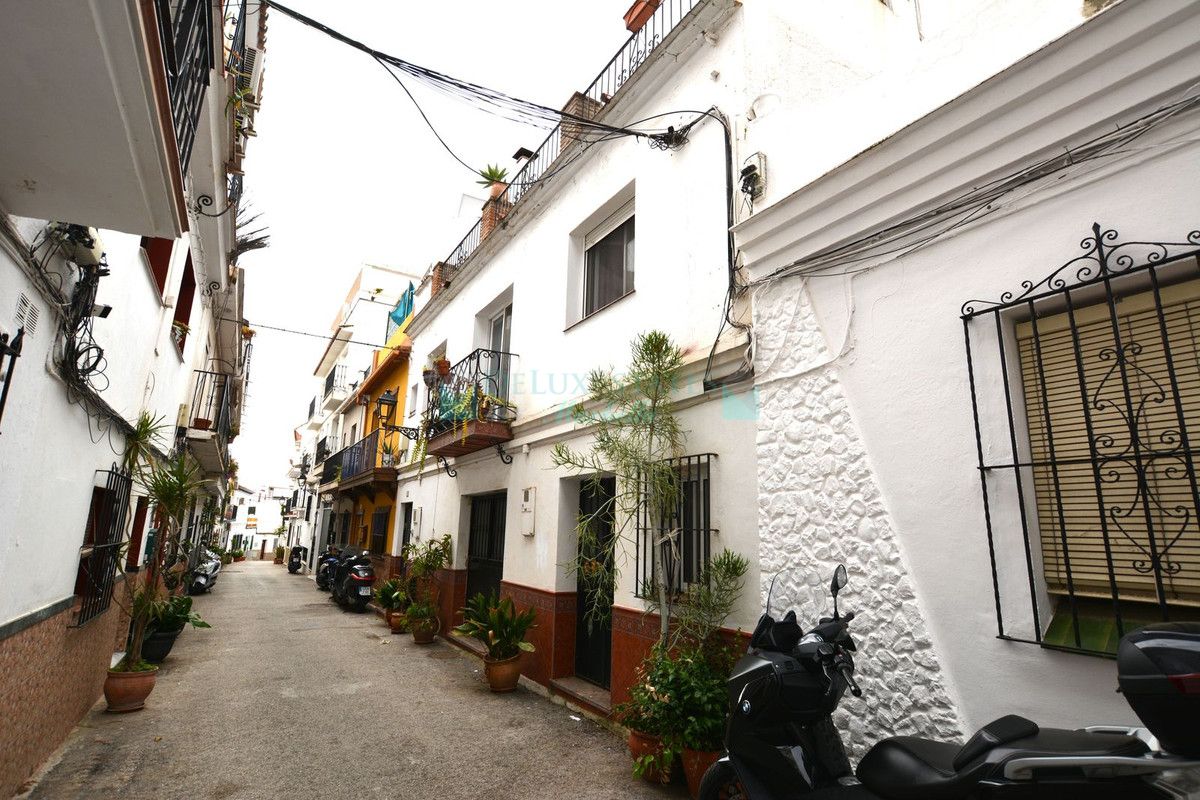 Town House for sale in Marbella