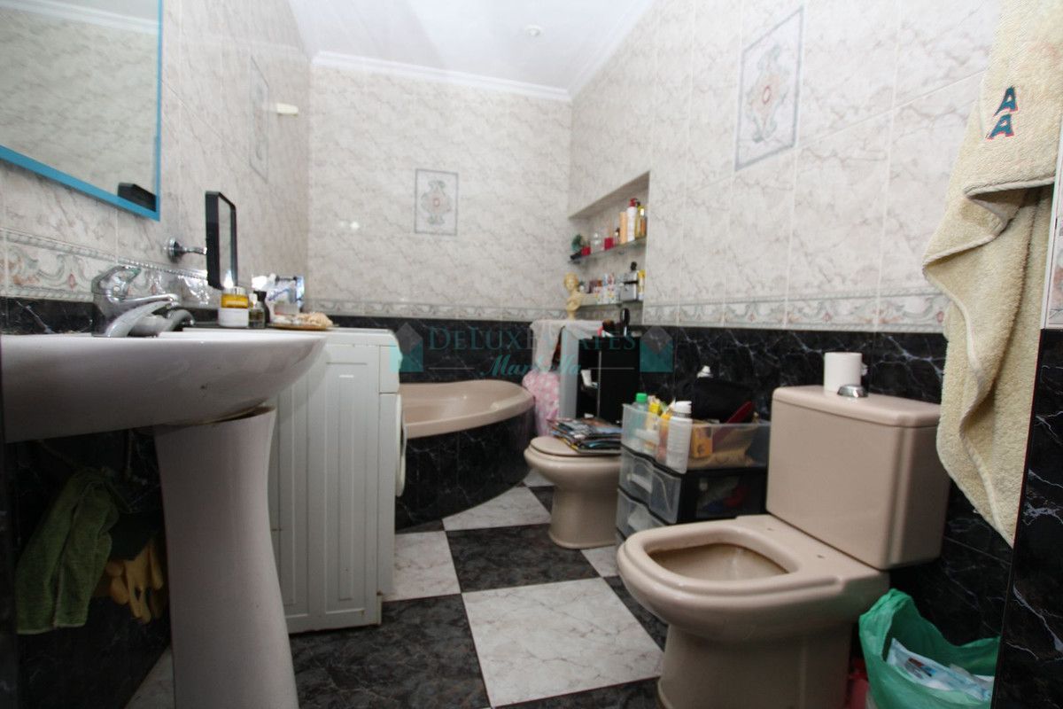 Town House for sale in Marbella