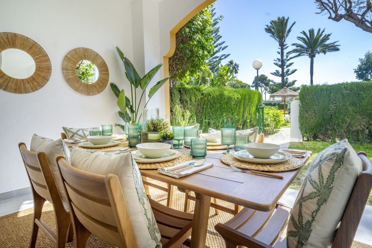 Ground Floor Apartment for sale in Nueva Andalucia