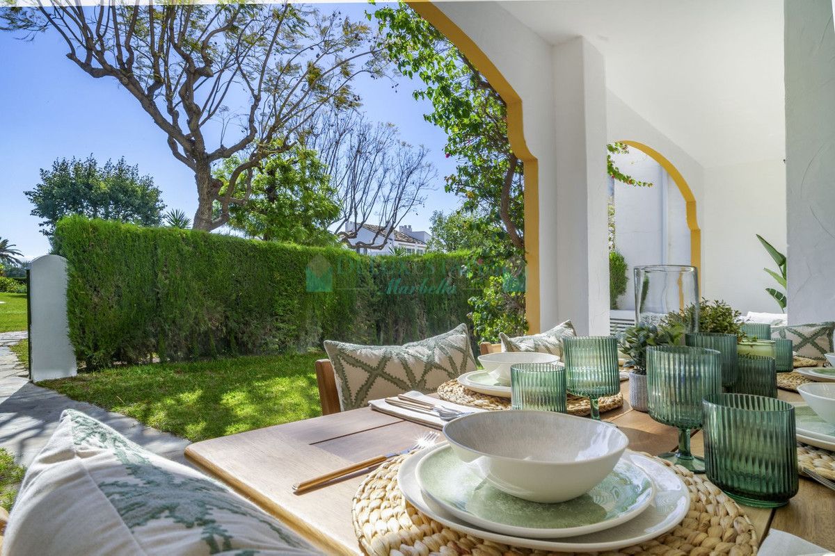 Ground Floor Apartment for sale in Nueva Andalucia