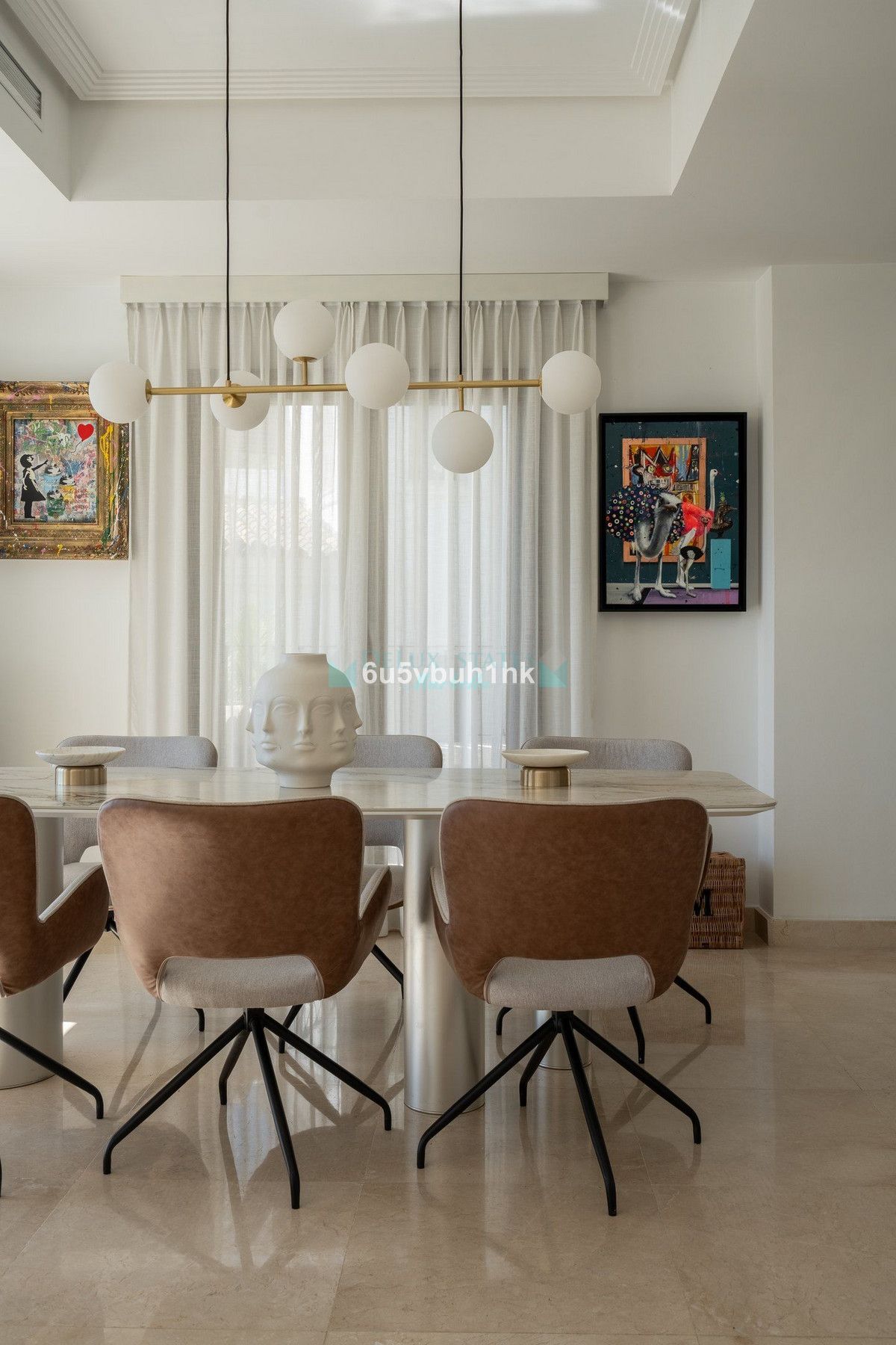 Villa en venta en Benahavis