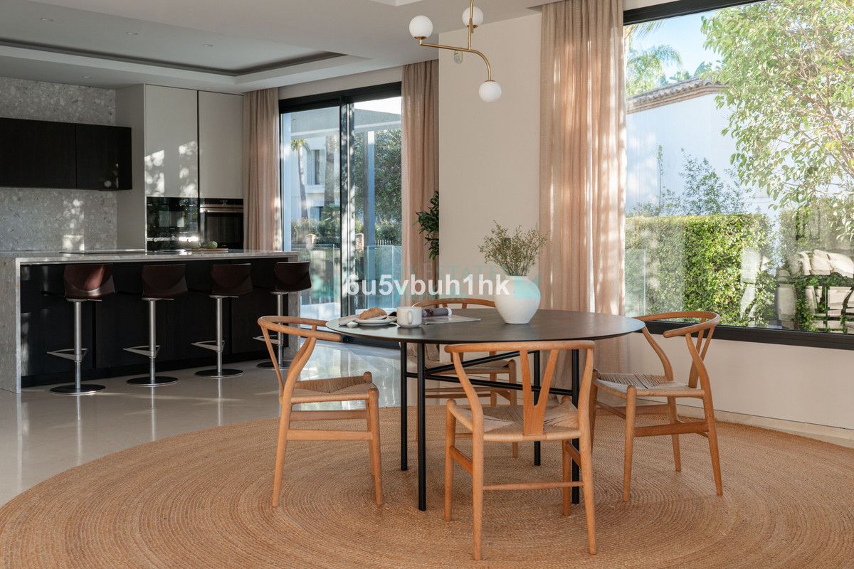 Villa for sale in Marbella