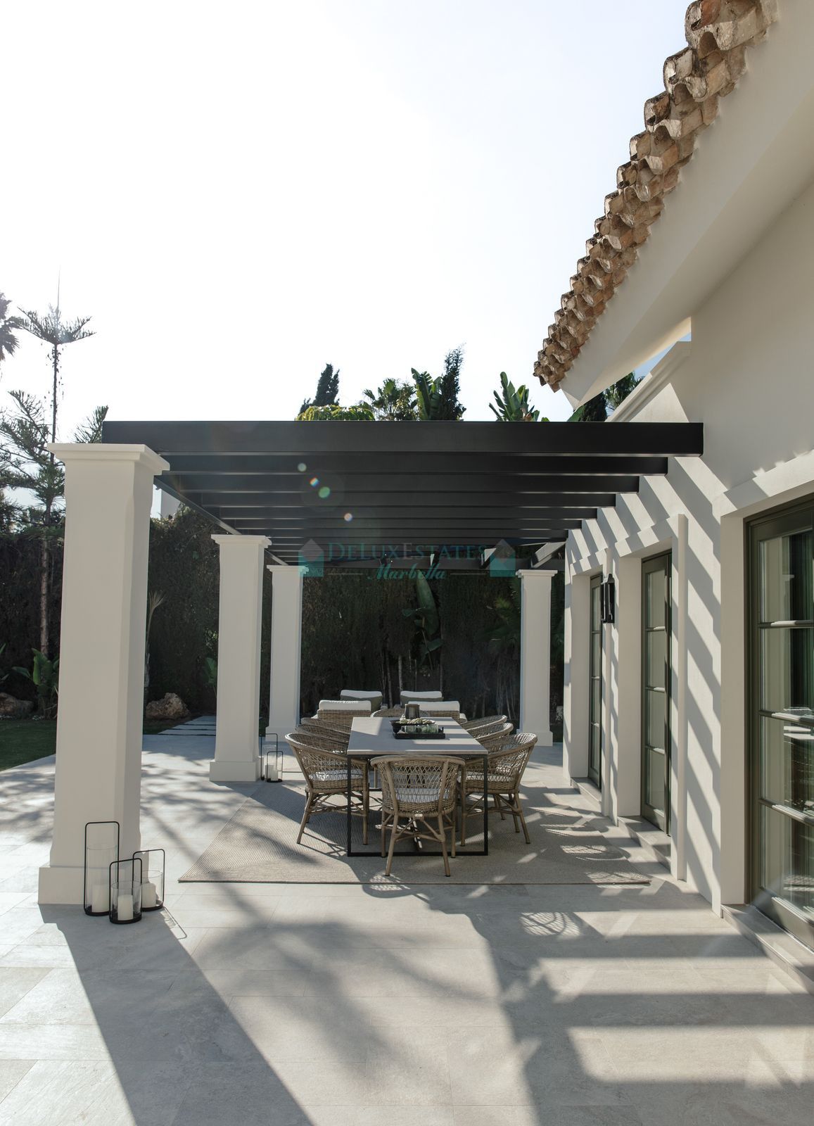 Villa for sale in Nueva Andalucia