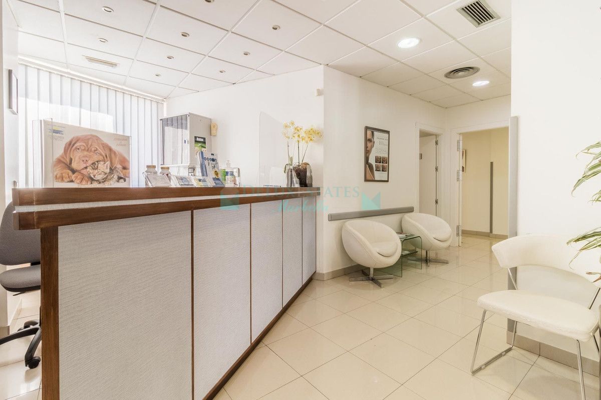 Business for sale in Nueva Andalucia