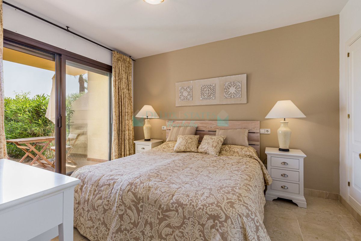 Ground Floor Apartment for sale in Los Arqueros, Benahavis