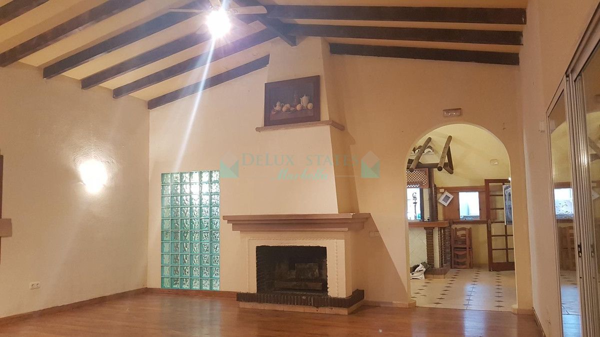 Restaurant for sale in Elviria, Marbella East