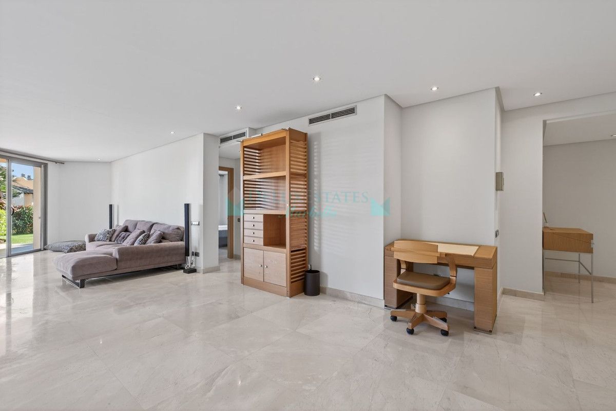 Ground Floor Apartment for sale in Marbella