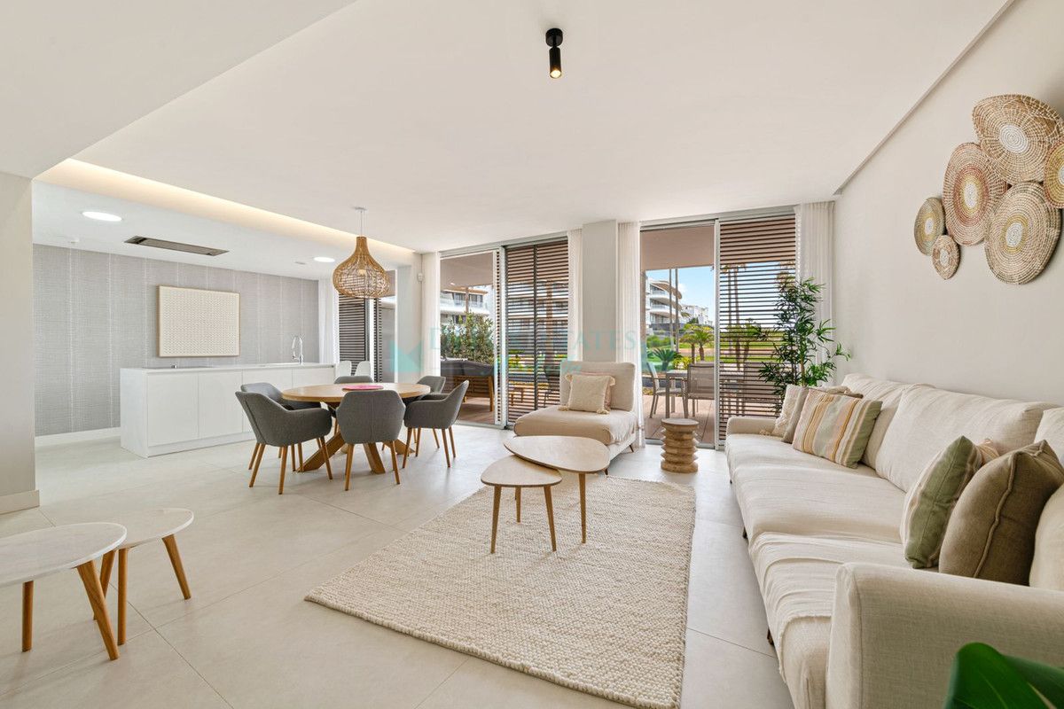 Ground Floor Apartment for sale in Estepona