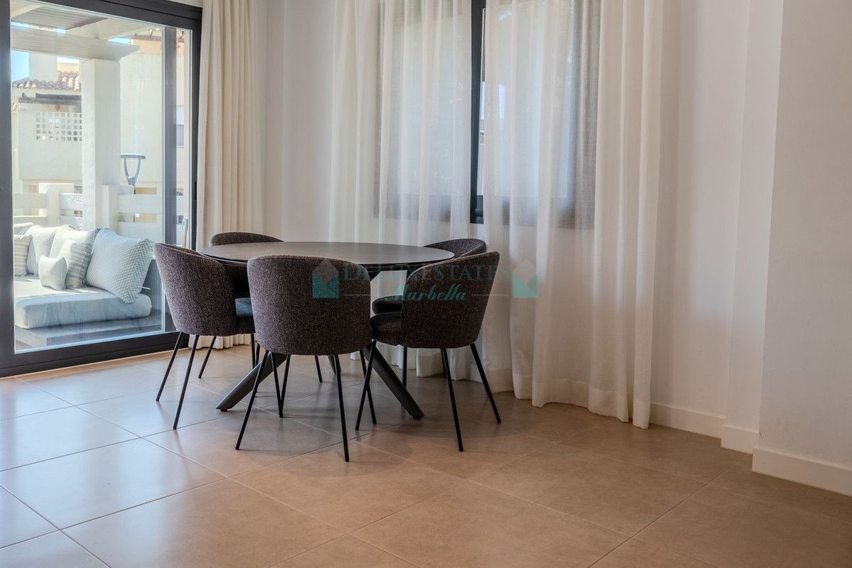 Town House for sale in Estepona