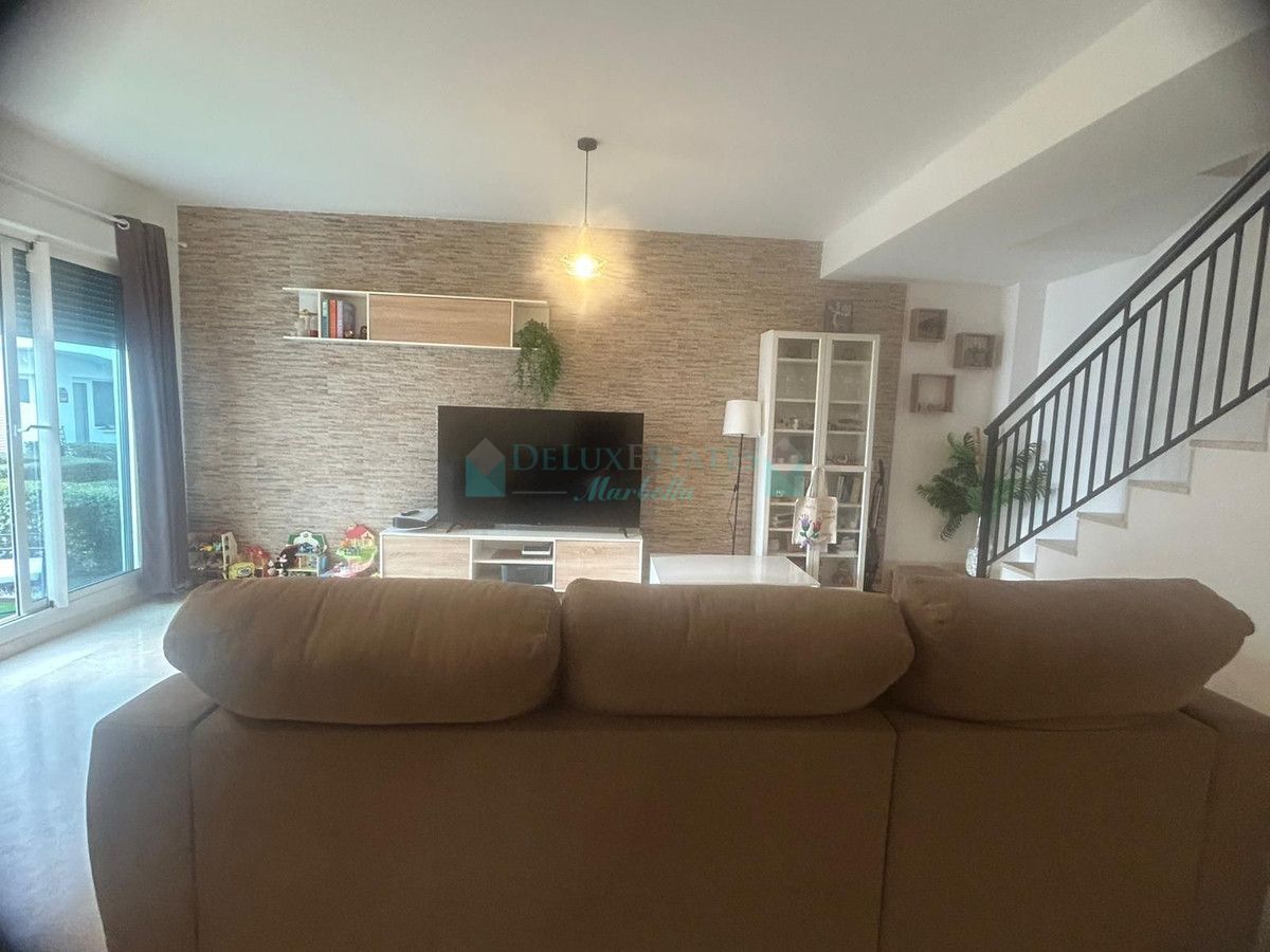 Ground Floor Apartment for sale in Estepona