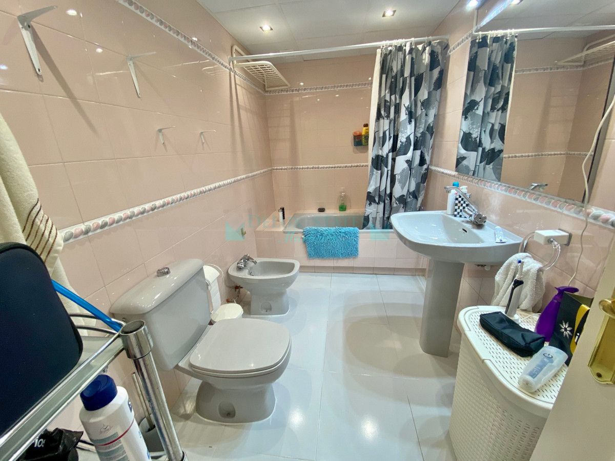 Apartment for sale in Nagüeles, Marbella Golden Mile