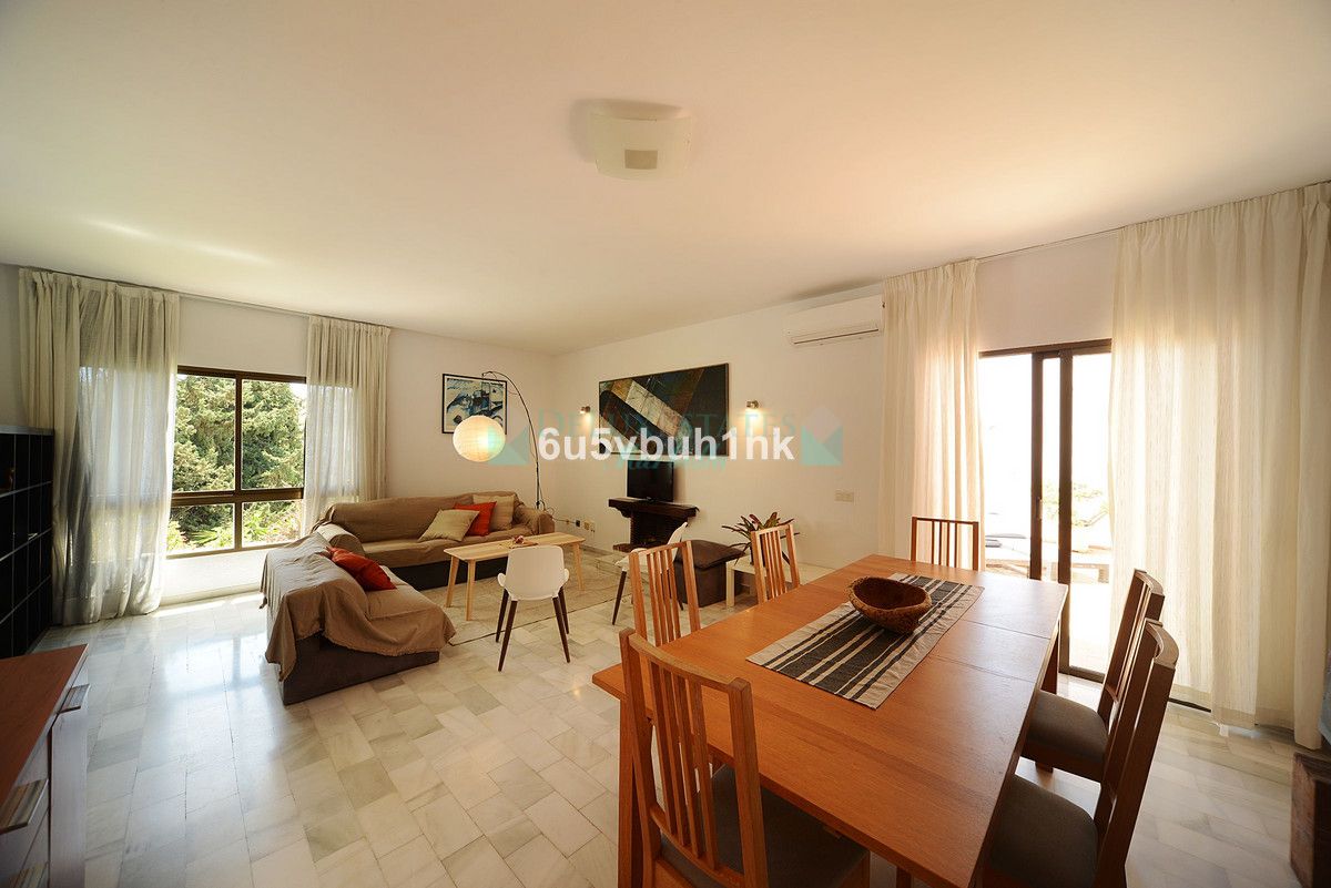 Ático en venta en Nueva Andalucia