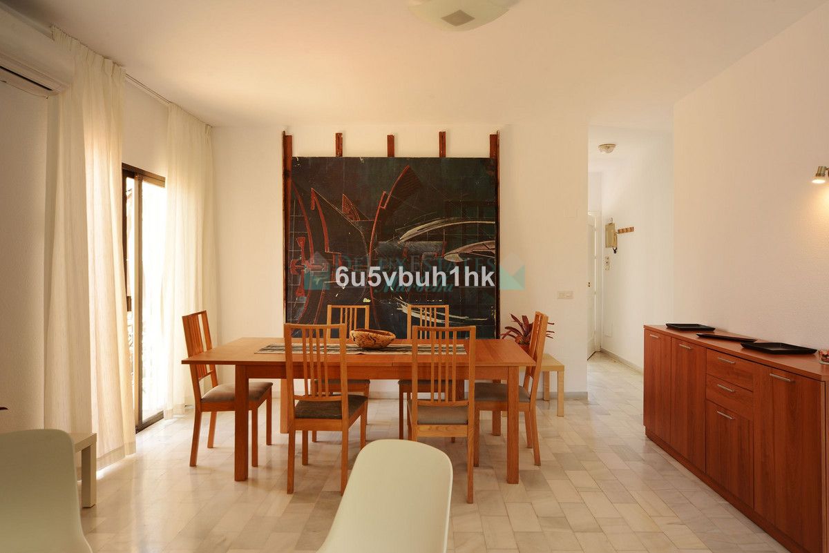 Ático en venta en Nueva Andalucia