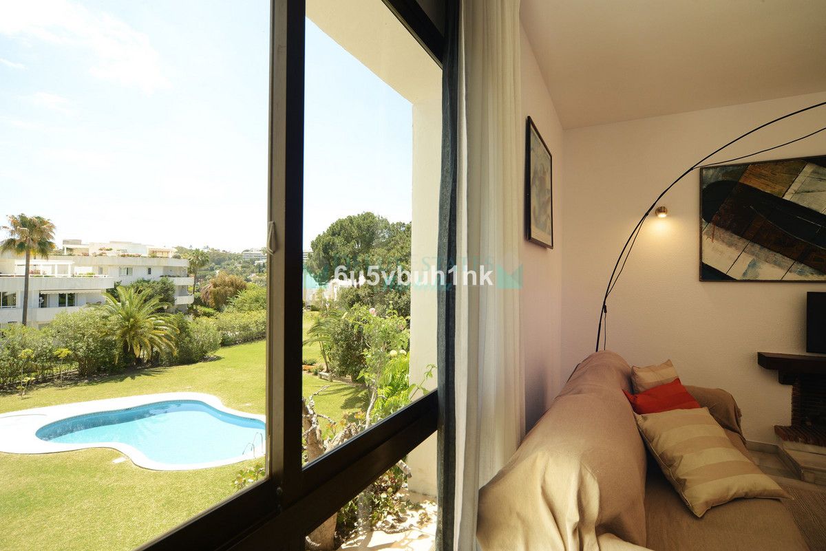Ático en venta en Nueva Andalucia