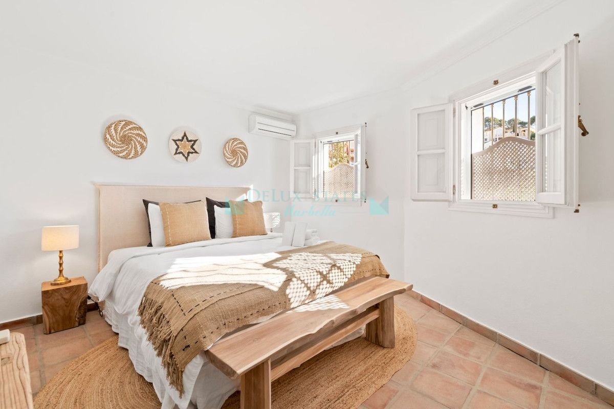 Town House for sale in La Heredia, Benahavis