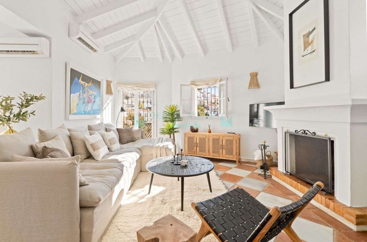 Town House for sale in La Heredia, Benahavis