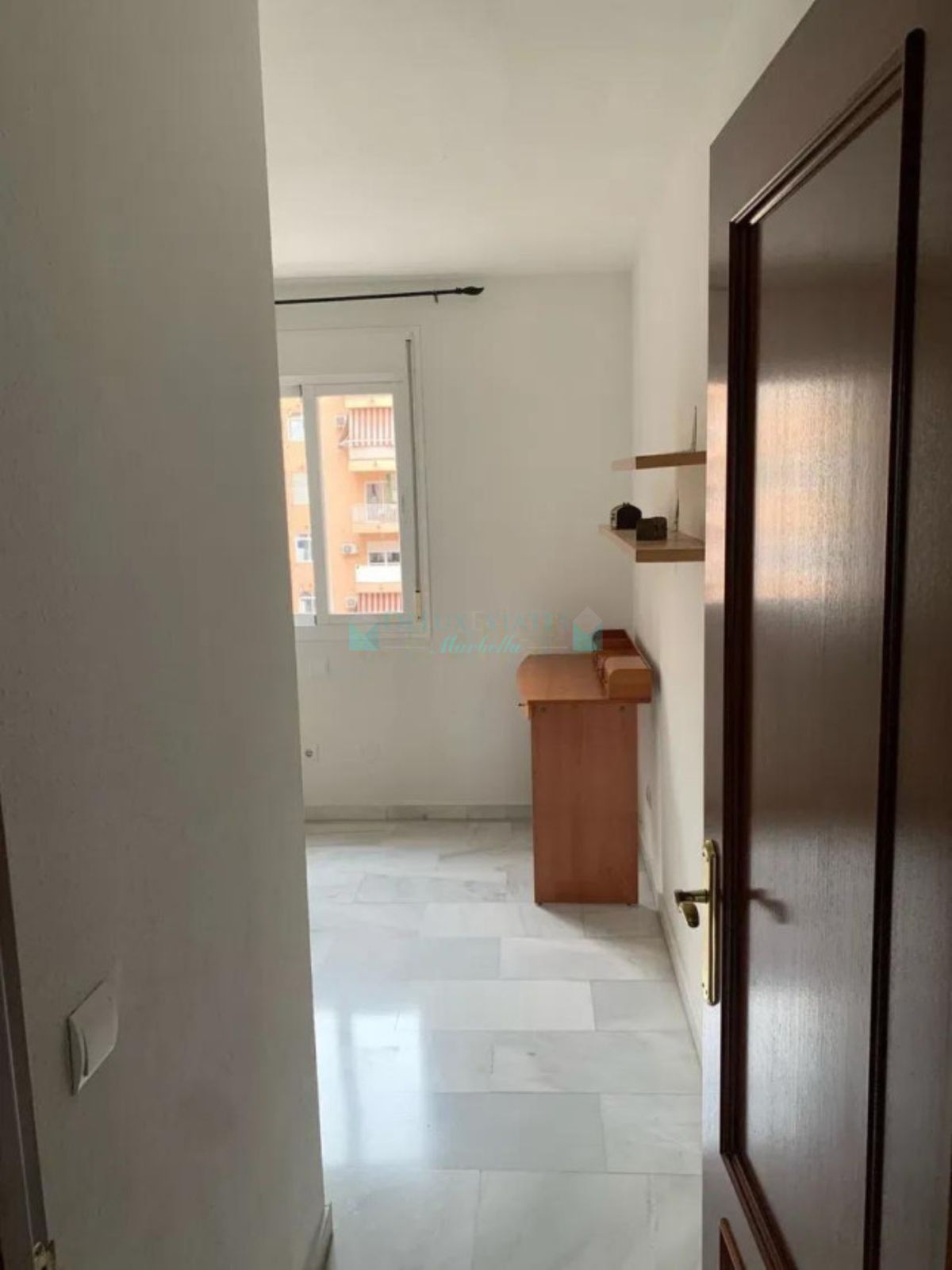 Apartamento en venta en Estepona