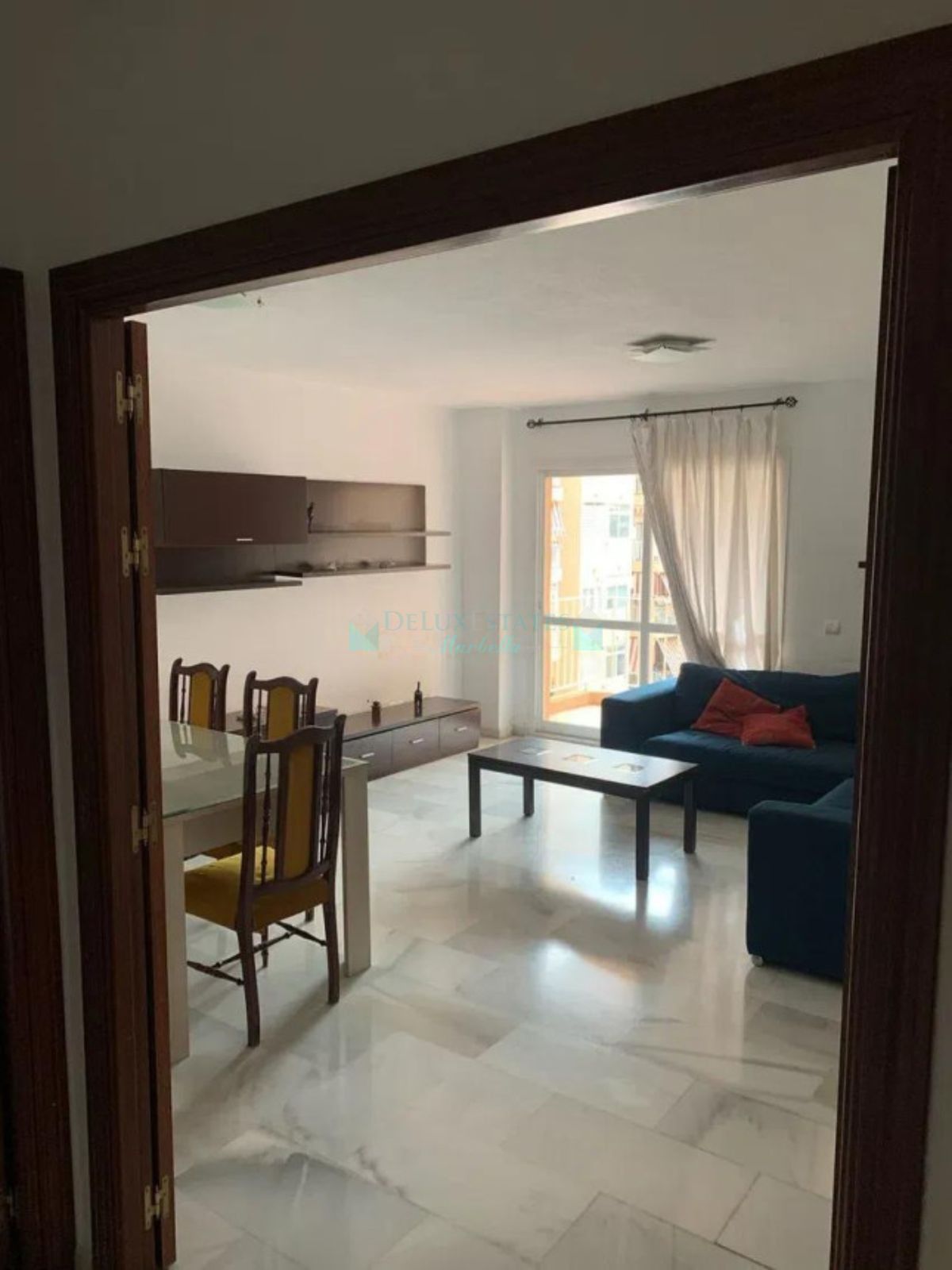 Apartamento en venta en Estepona