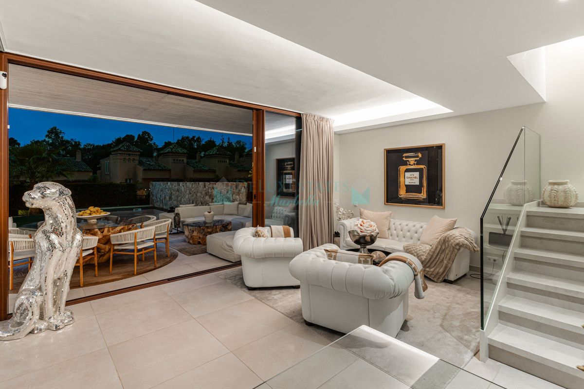 Villa Pareada en alquiler en Marbella Golden Mile