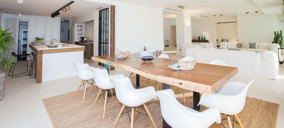 Villa for rent in Marbella