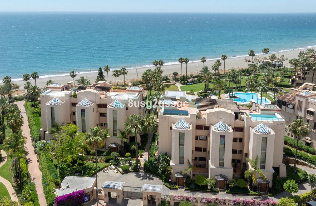 Apartamento en venta en Costalita, Estepona