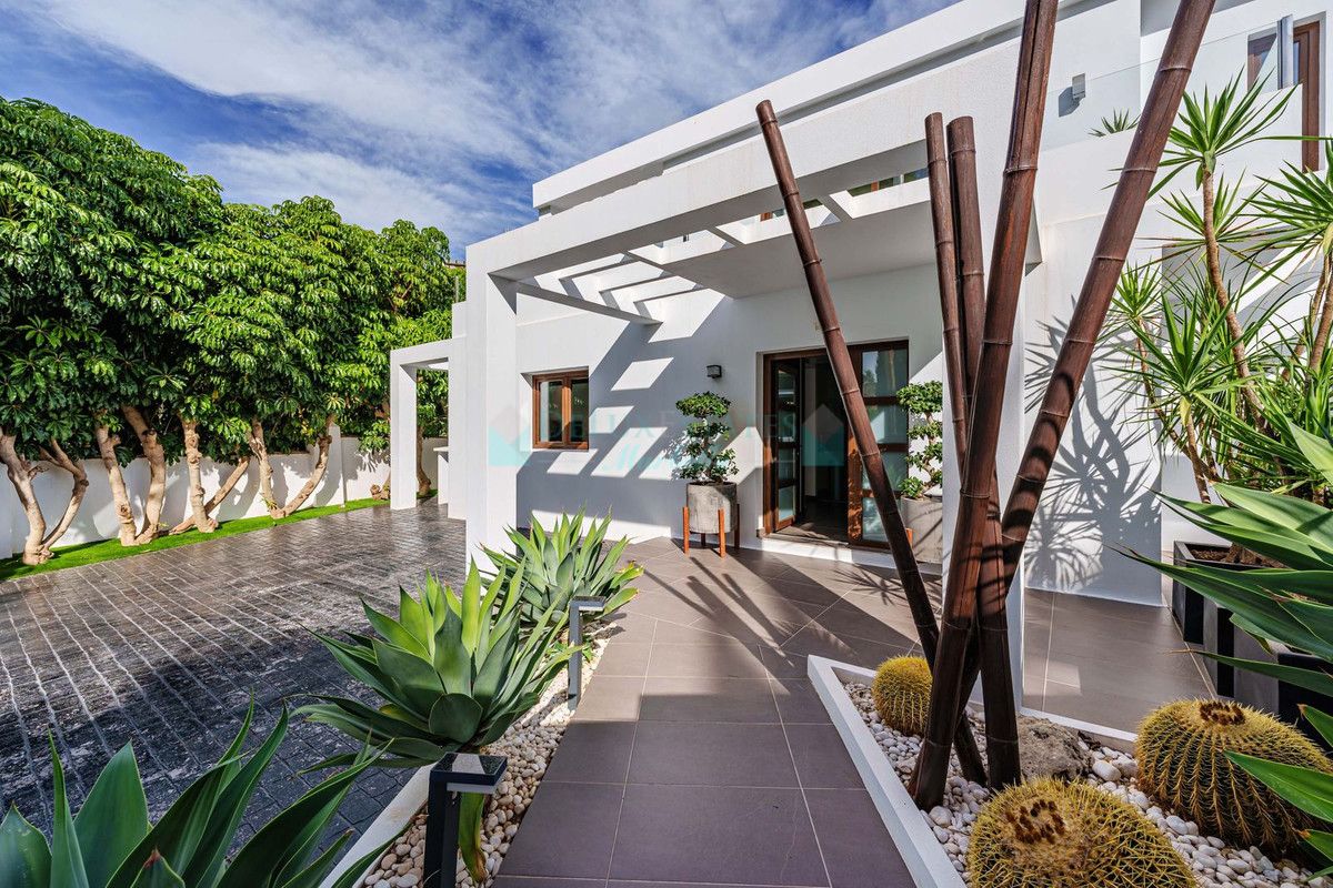 Villa for sale in Marbella