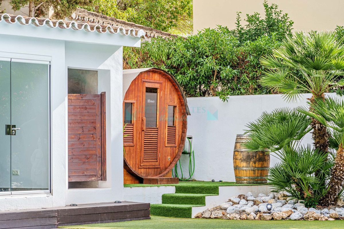 Villa for sale in Marbella