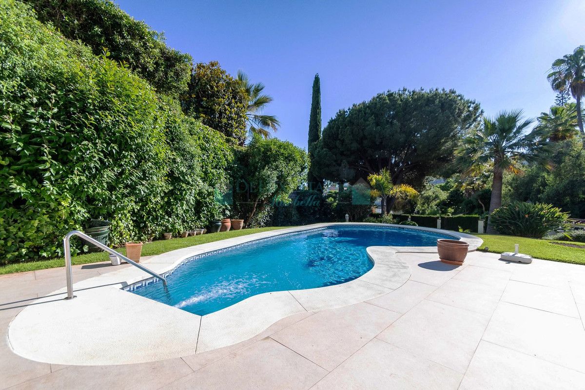 Villa for sale in Marbella