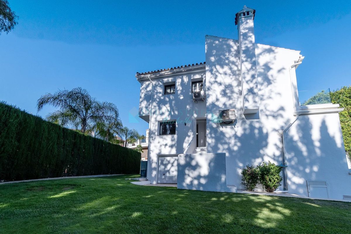 Villa for sale in Marbella