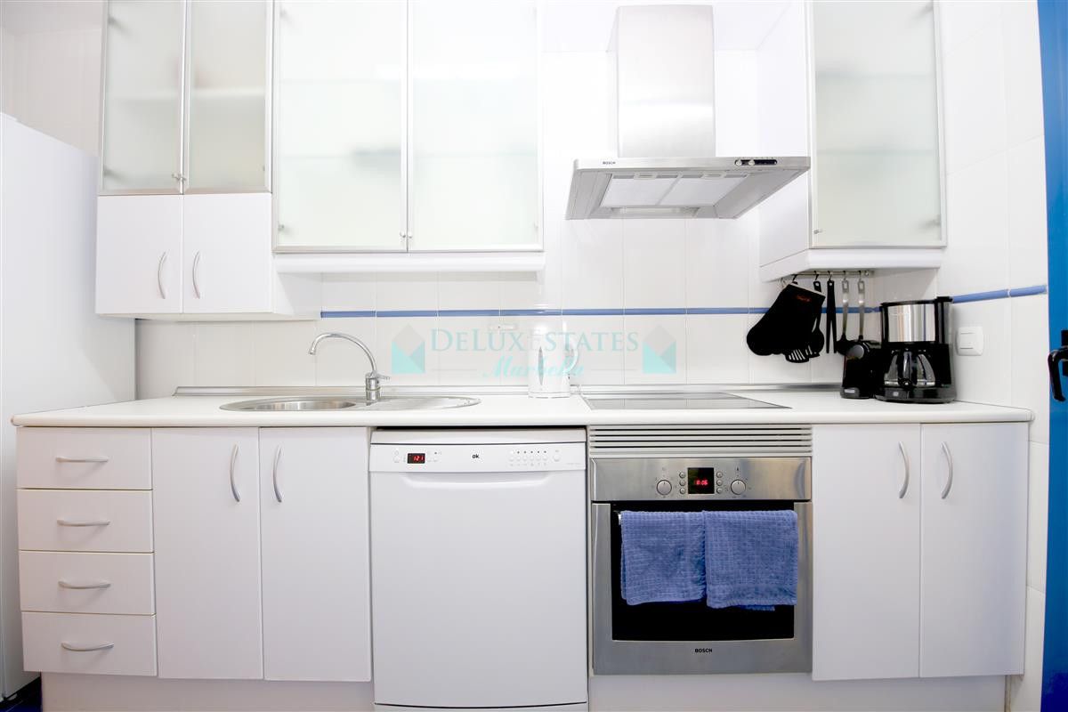 Apartment for rent in Estepona