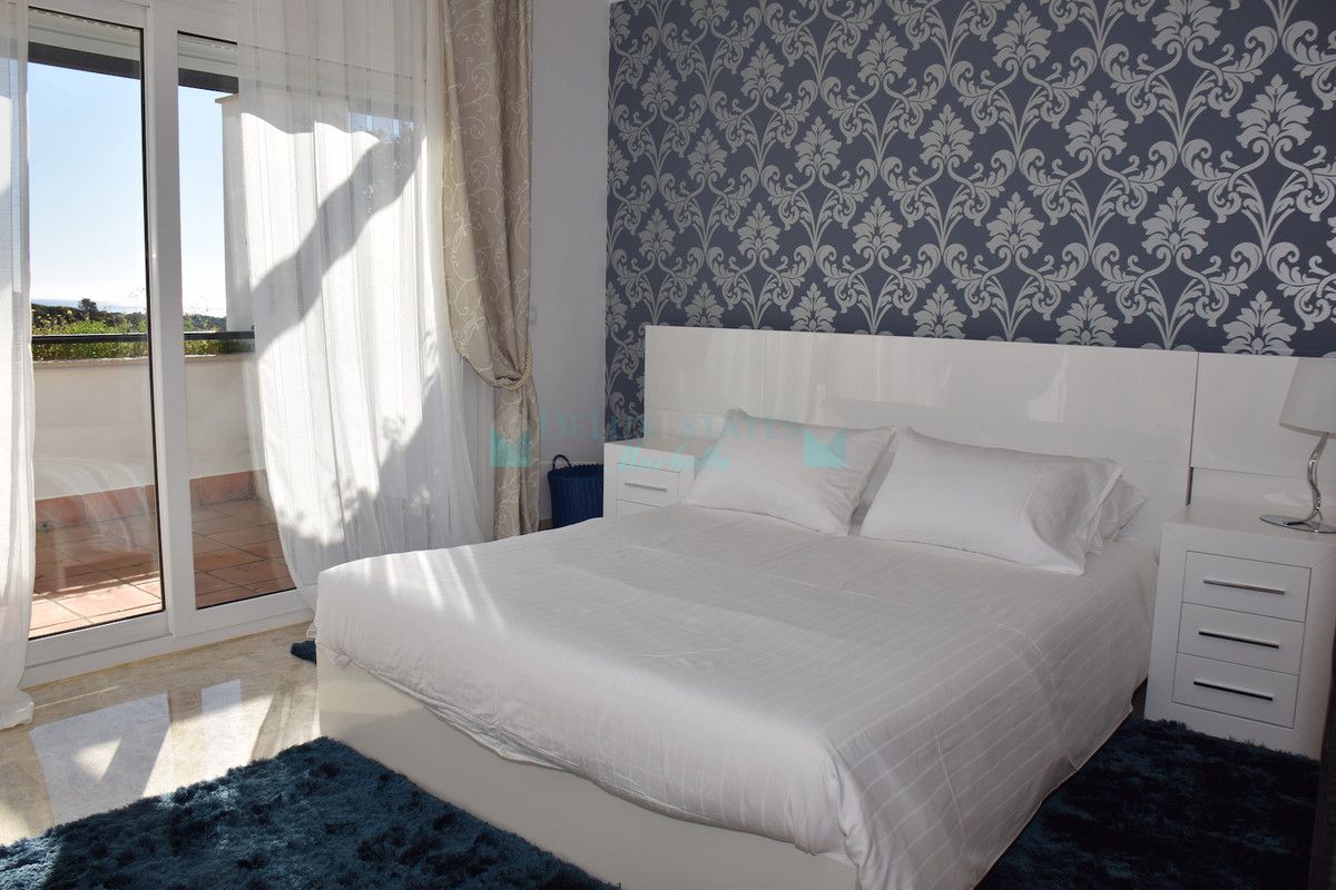Villa Pareada en venta en Santa Clara, Marbella Este